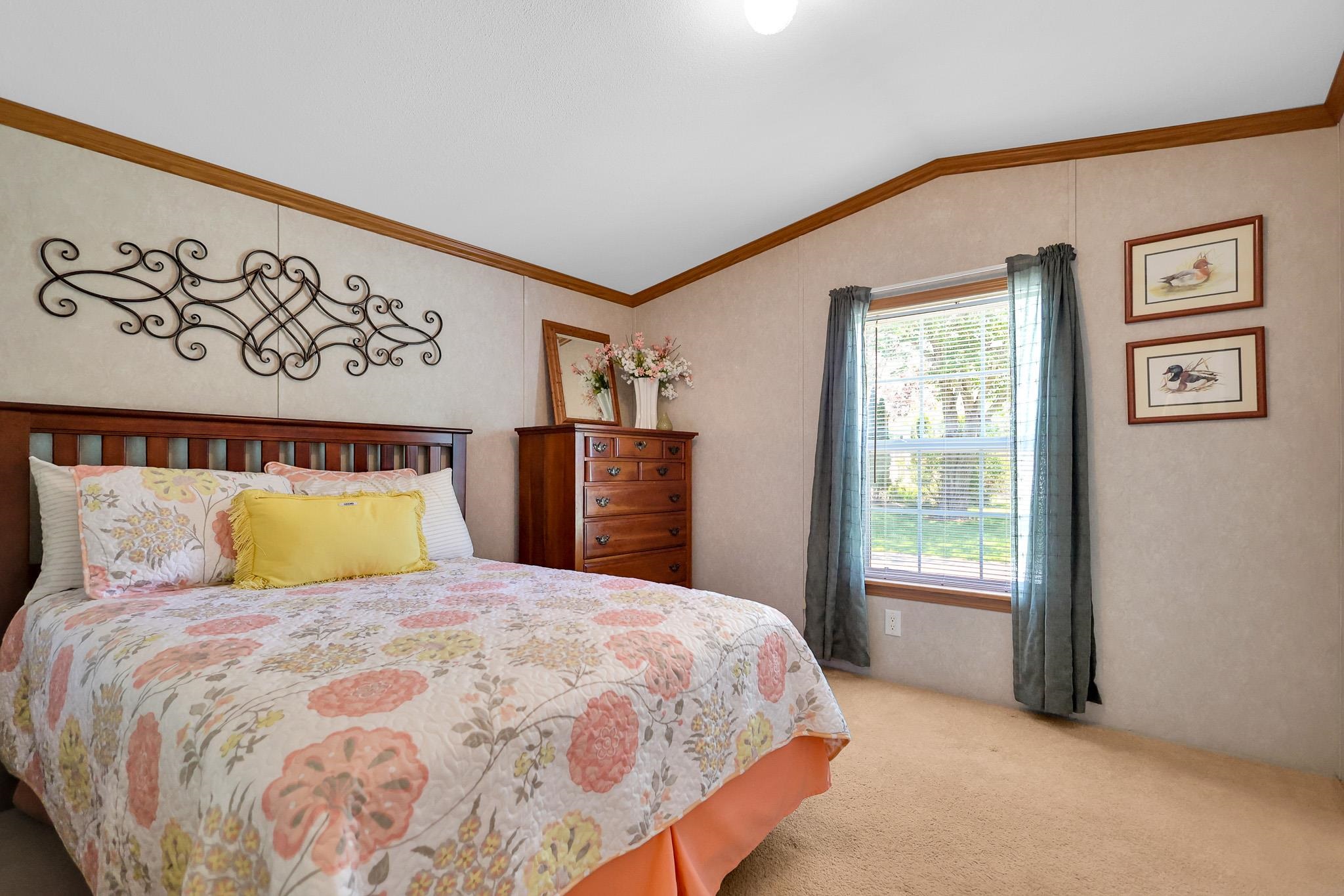77 Hagop Road Salem, NH 03079 - Photo 17 of 23 Gallery Image 17