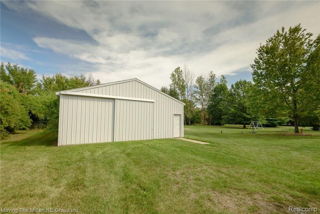 8393 Carpenter Road Ypsilanti, MI 48197 - Photo 33 of 45 mtm_8393_carpenter-32.jpg