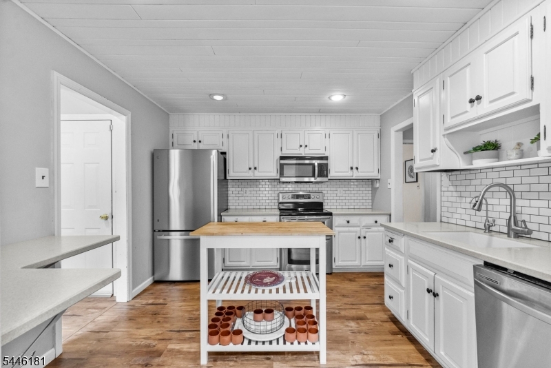59 Possaghi Road Newton, NJ 07860 - Photo 9 of 46