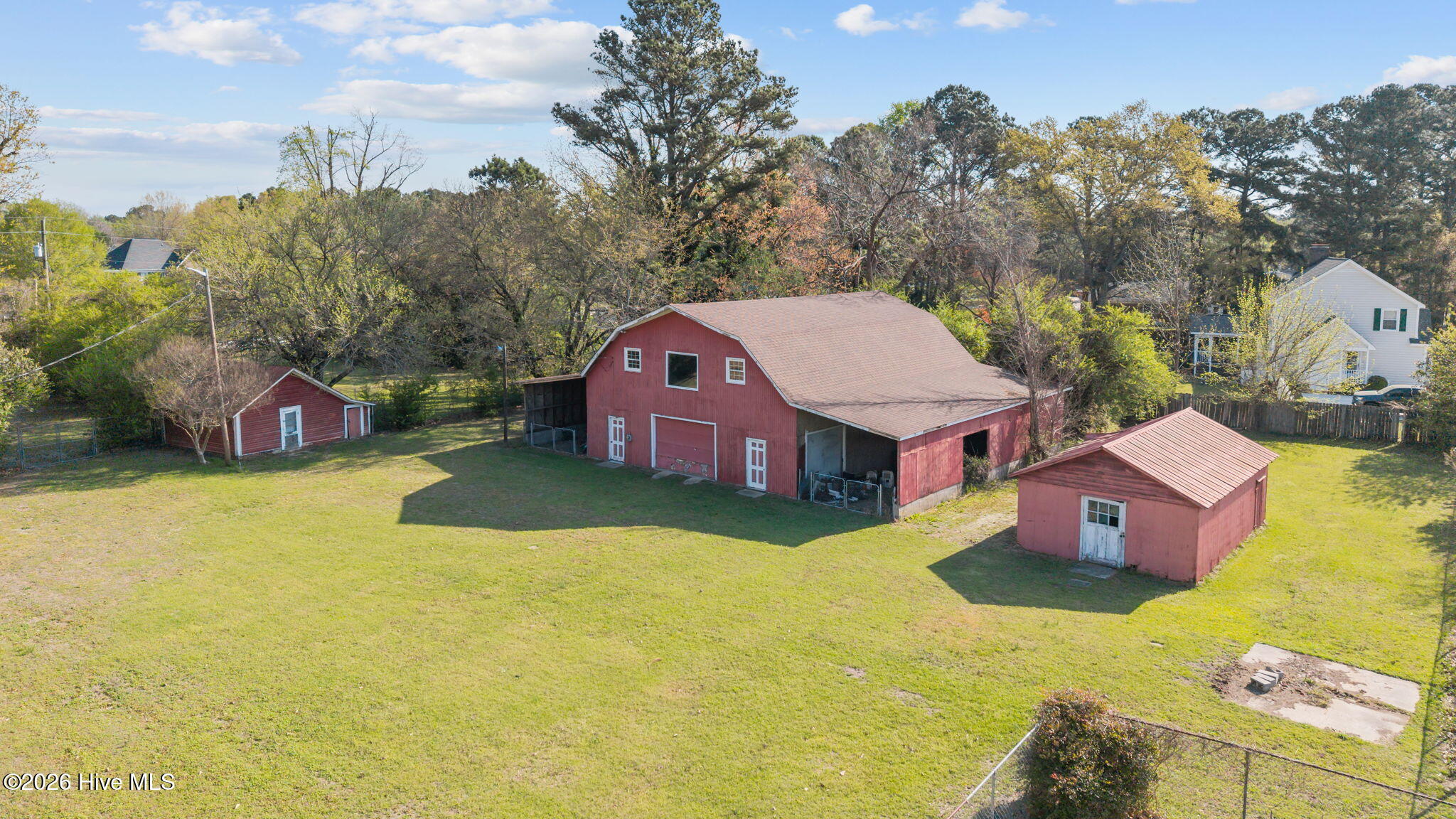 2850 East Fire Tower Road Greenville, NC 27858 - Photo 5 of 21 13-web-or-mls-DJI_20260327095835_0166_D