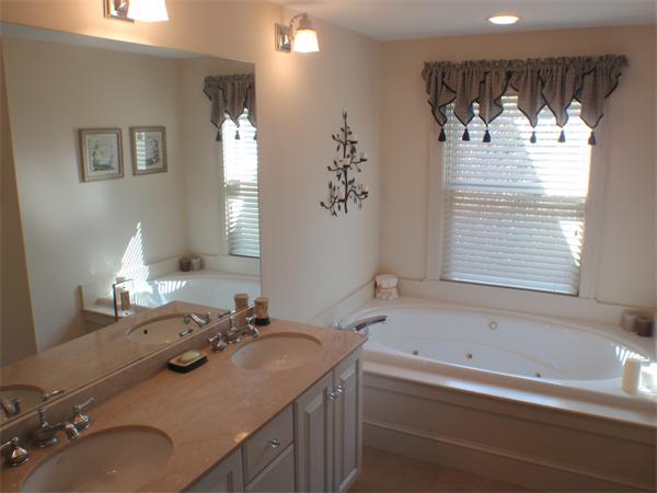 649 Country Way, Unit 2 Scituate, MA 02066 - Photo 9 of 15 Gallery Image 9