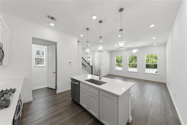 $2,695 | 1070 Old Rosebud Drive, Allen, TX 75013