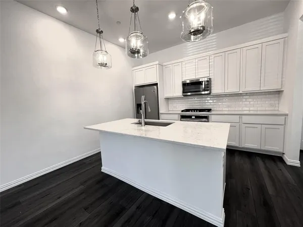 $2,695 | 1070 Old Rosebud Drive, Allen, TX 75013