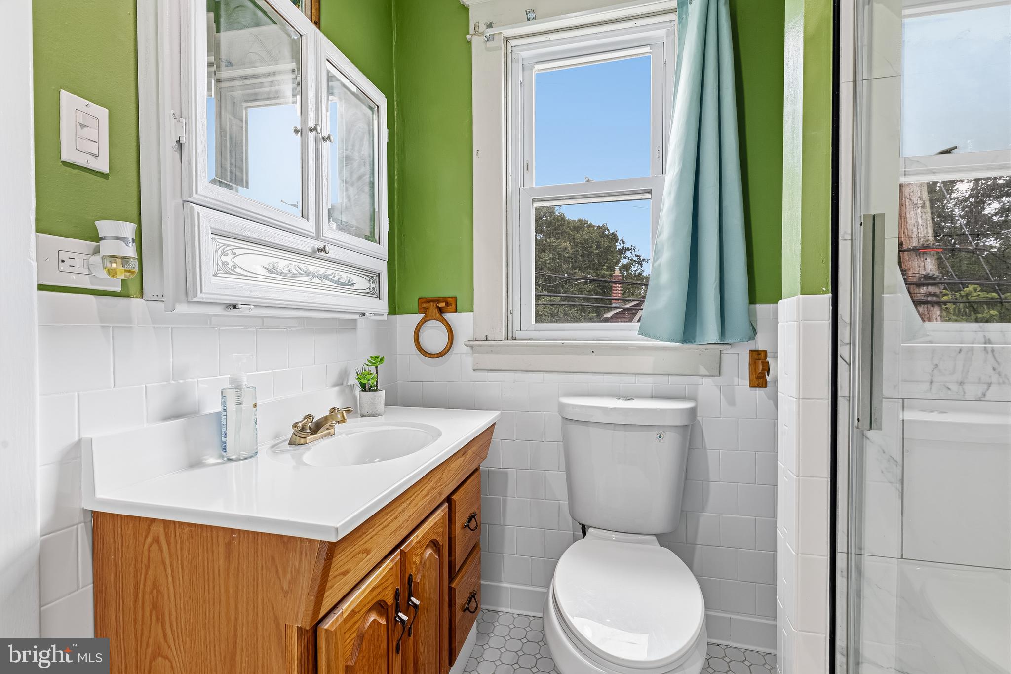 401 Kingston Road Baltimore, MD 21229 - Photo 21 of 31 Gallery Image 21
