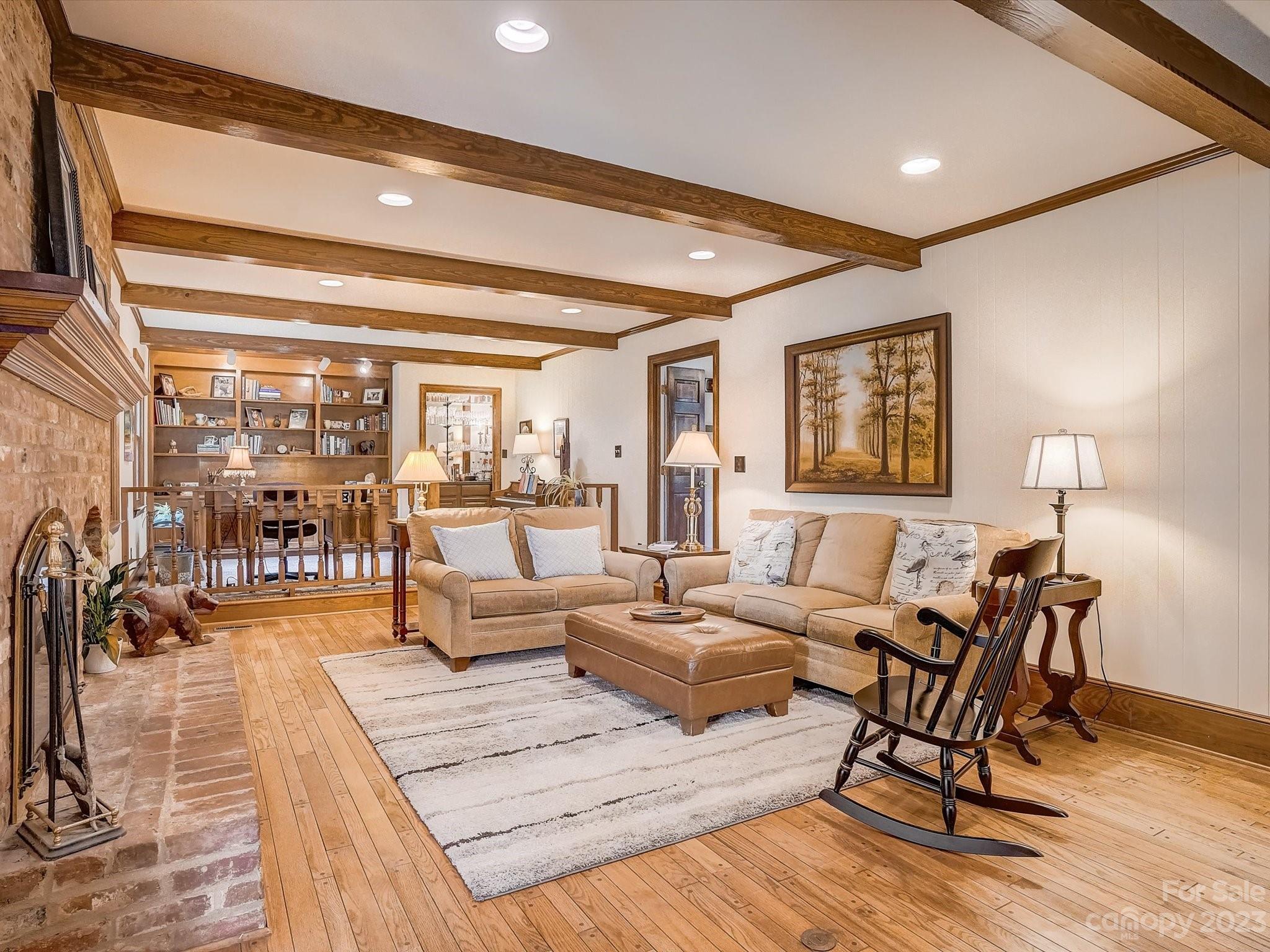 2238 Edenton Road Charlotte, NC 28211 - Photo 9 of 38 Gallery Image 9