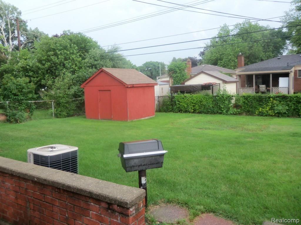 3000 East 11 Mile Road Warren, MI 48091 - Photo 18 of 18 11 mile Rd 034.jpg