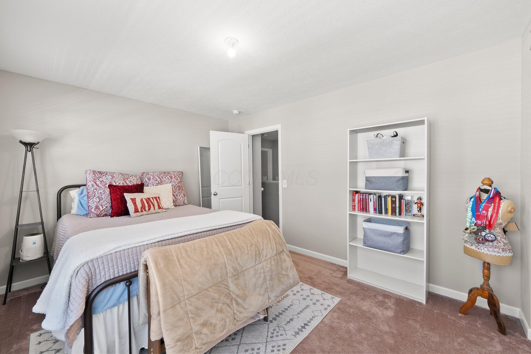 6875 Brooklyn Heights Road Westerville, OH 43081 - Photo 23 of 47 Bedroom 1