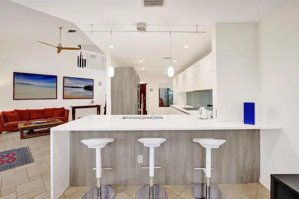 $662,000 | 372 Northwest 97th Avenue, Unit 372, Plantation, FL 33324