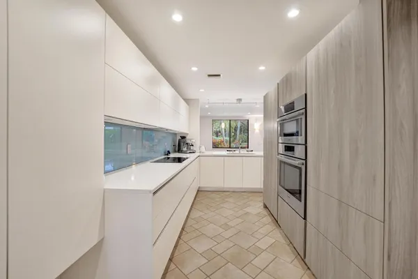 $662,000 | 372 Northwest 97th Avenue, Unit 372, Plantation, FL 33324