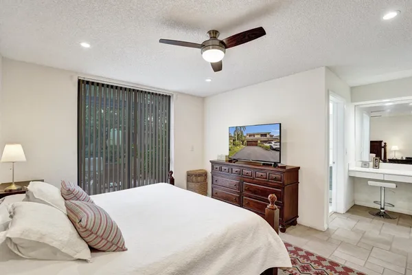 $662,000 | 372 Northwest 97th Avenue, Unit 372, Plantation, FL 33324