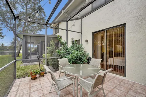 $625,000 | 372 Northwest 97th Avenue, Unit 372, Plantation, FL 33324