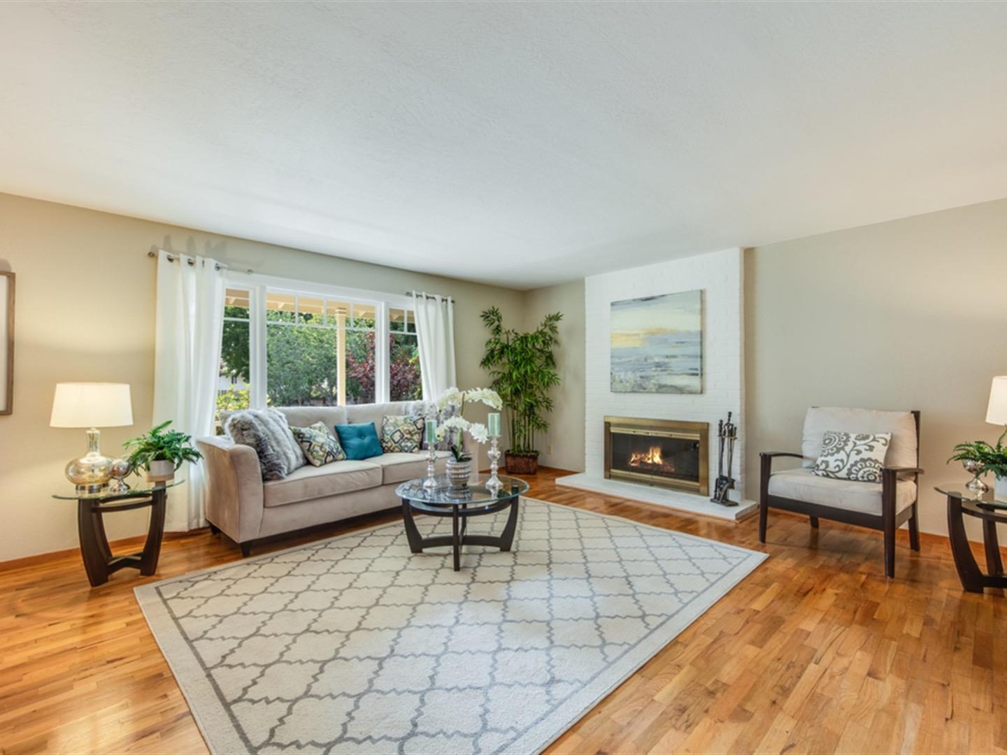 1042 West Riverside Way San Jose, CA 95129 - Photo 8 of 27 Gallery Image 8