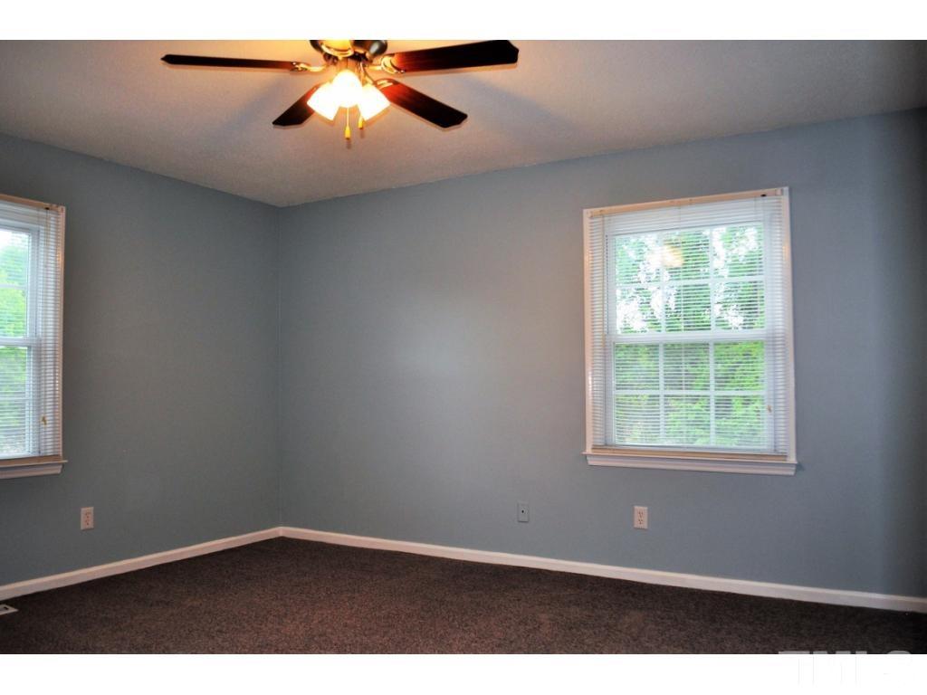 401 Ivey Road Graham, NC 27253 - Photo 11 of 24 Gallery Image 11