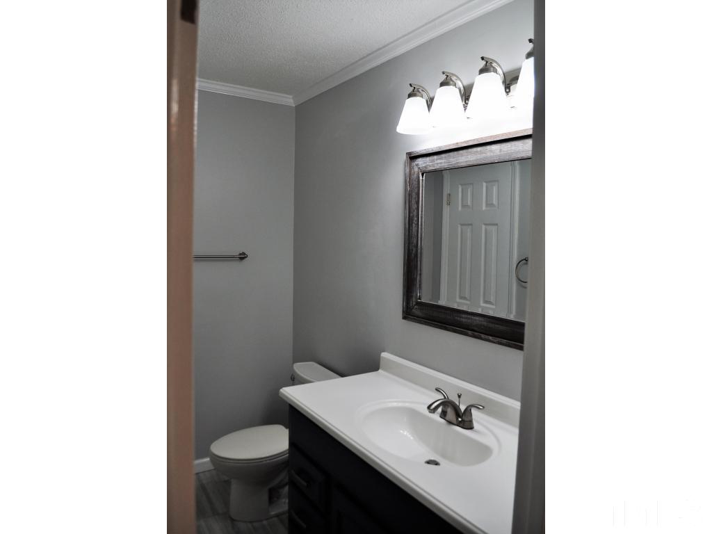 401 Ivey Road Graham, NC 27253 - Photo 12 of 24 Gallery Image 12