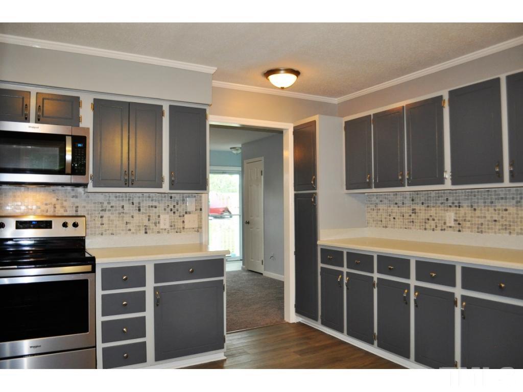 401 Ivey Road Graham, NC 27253 - Photo 5 of 24 Gallery Image 5