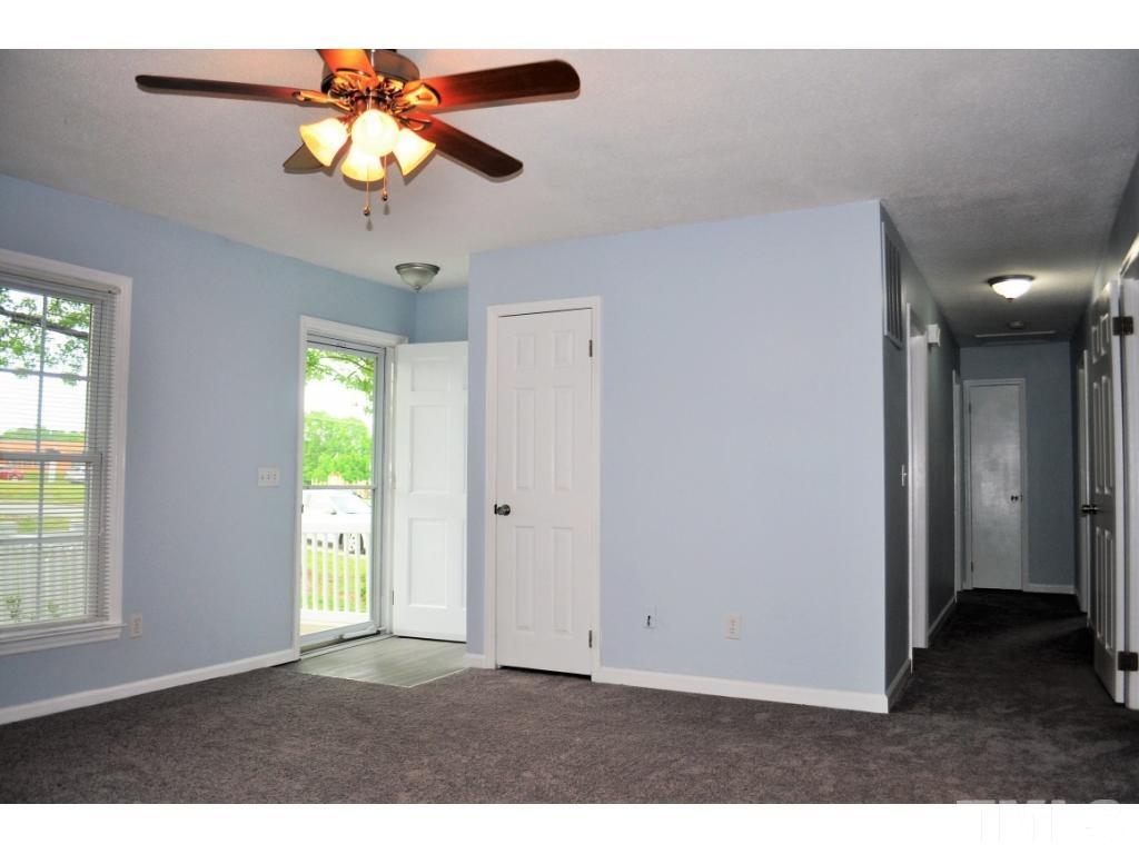 401 Ivey Road Graham, NC 27253 - Photo 9 of 24 Gallery Image 9