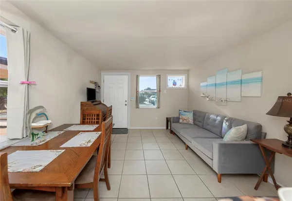 $300,000 | 2600 North Paula Drive, Unit 12D, Dunedin, FL 34698