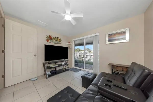 $300,000 | 2600 North Paula Drive, Unit 12D, Dunedin, FL 34698