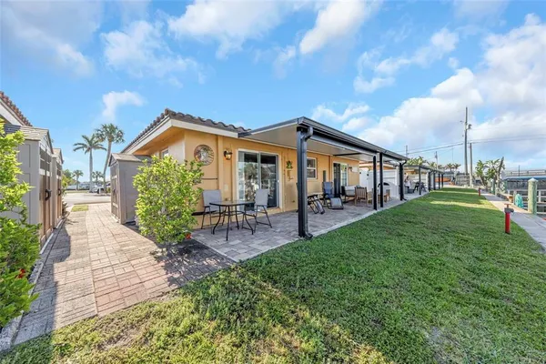 $300,000 | 2600 North Paula Drive, Unit 12D, Dunedin, FL 34698