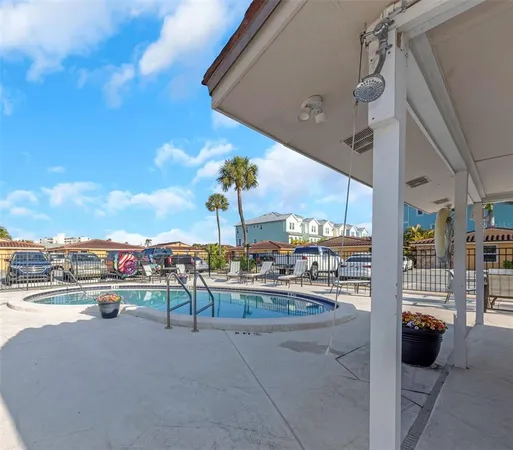 $300,000 | 2600 North Paula Drive, Unit 12D, Dunedin, FL 34698