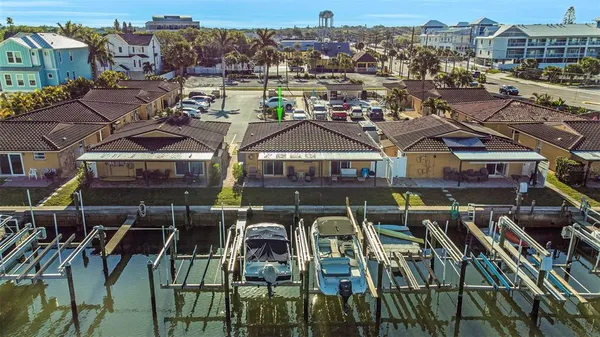 $300,000 | 2600 North Paula Drive, Unit 12D, Dunedin, FL 34698