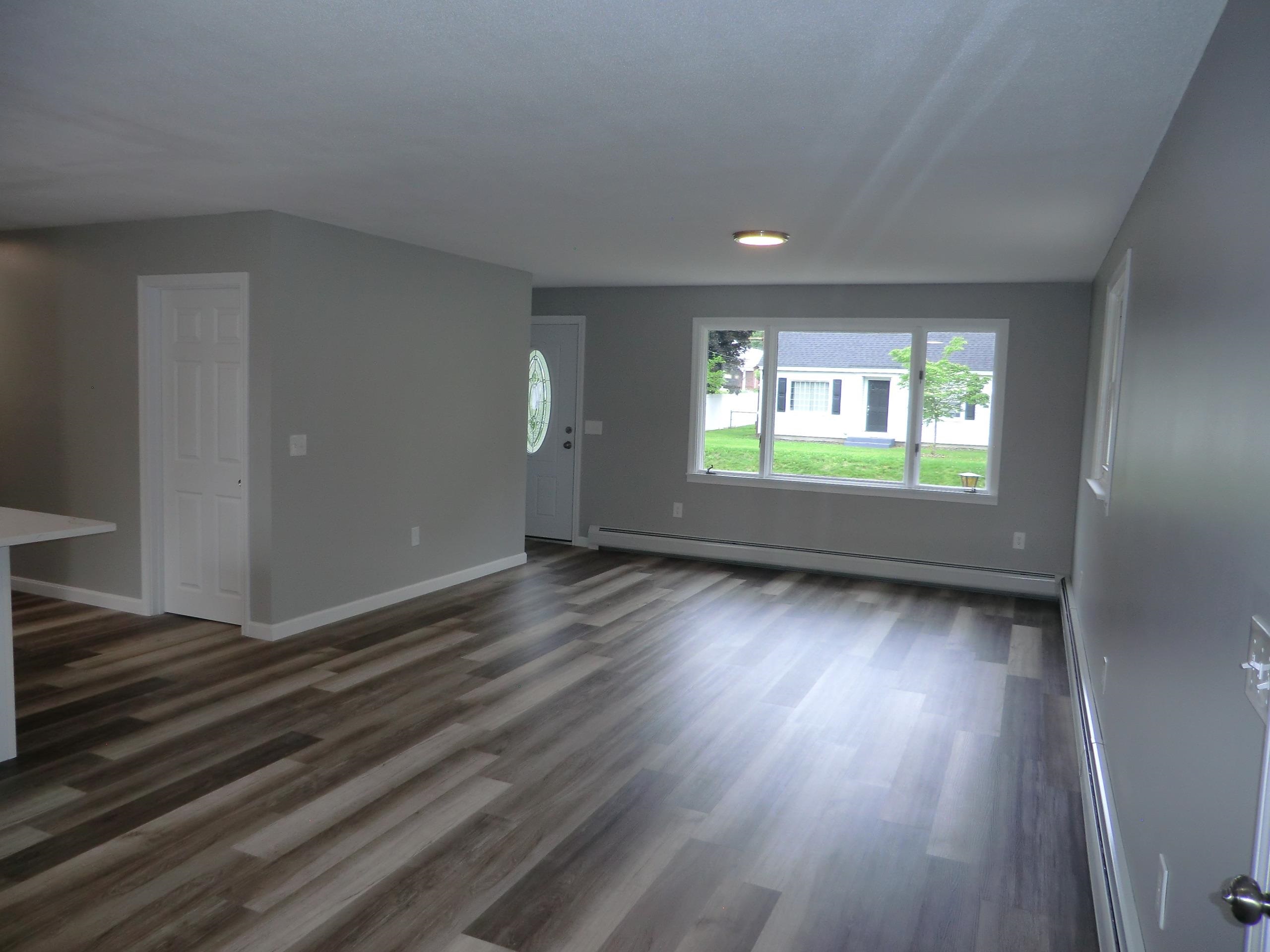 5 Rice Street Nashua, NH 03060 - Photo 11 of 29