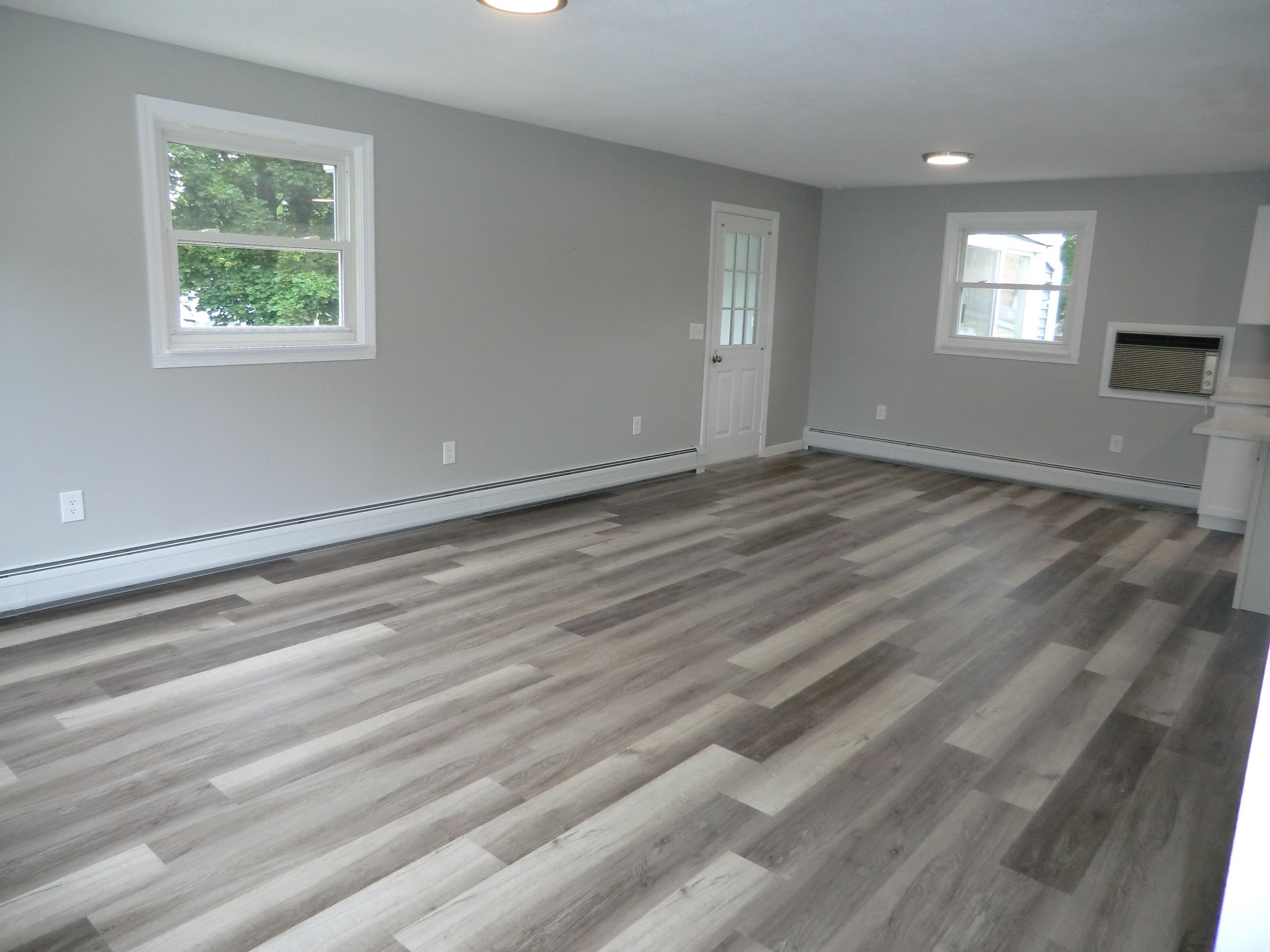 5 Rice Street Nashua, NH 03060 - Photo 12 of 29