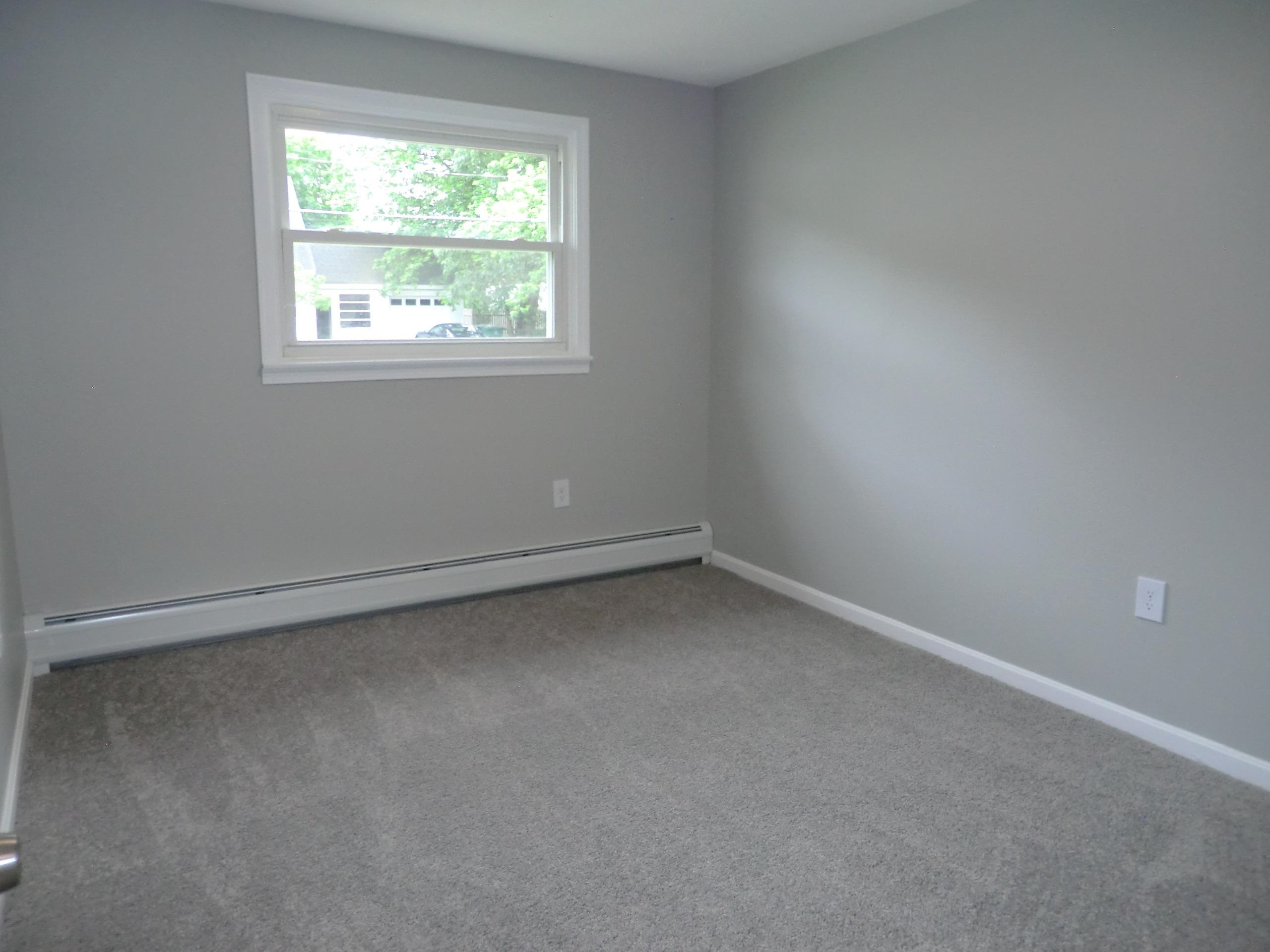 5 Rice Street Nashua, NH 03060 - Photo 20 of 29
