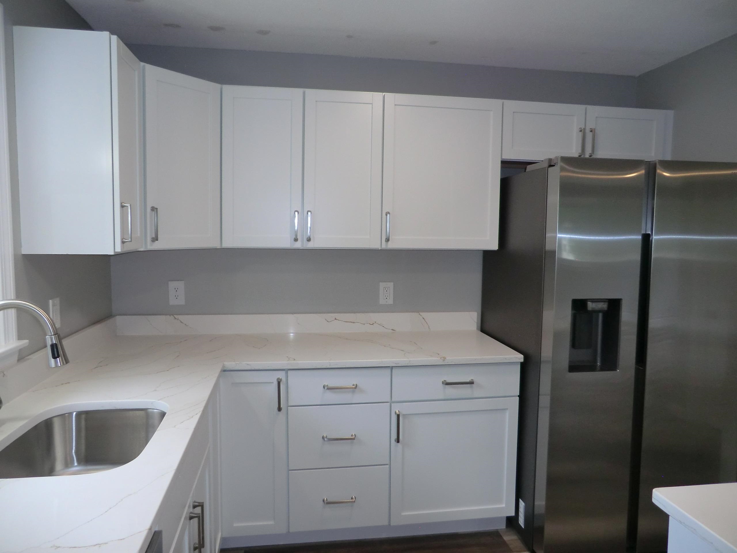5 Rice Street Nashua, NH 03060 - Photo 8 of 29