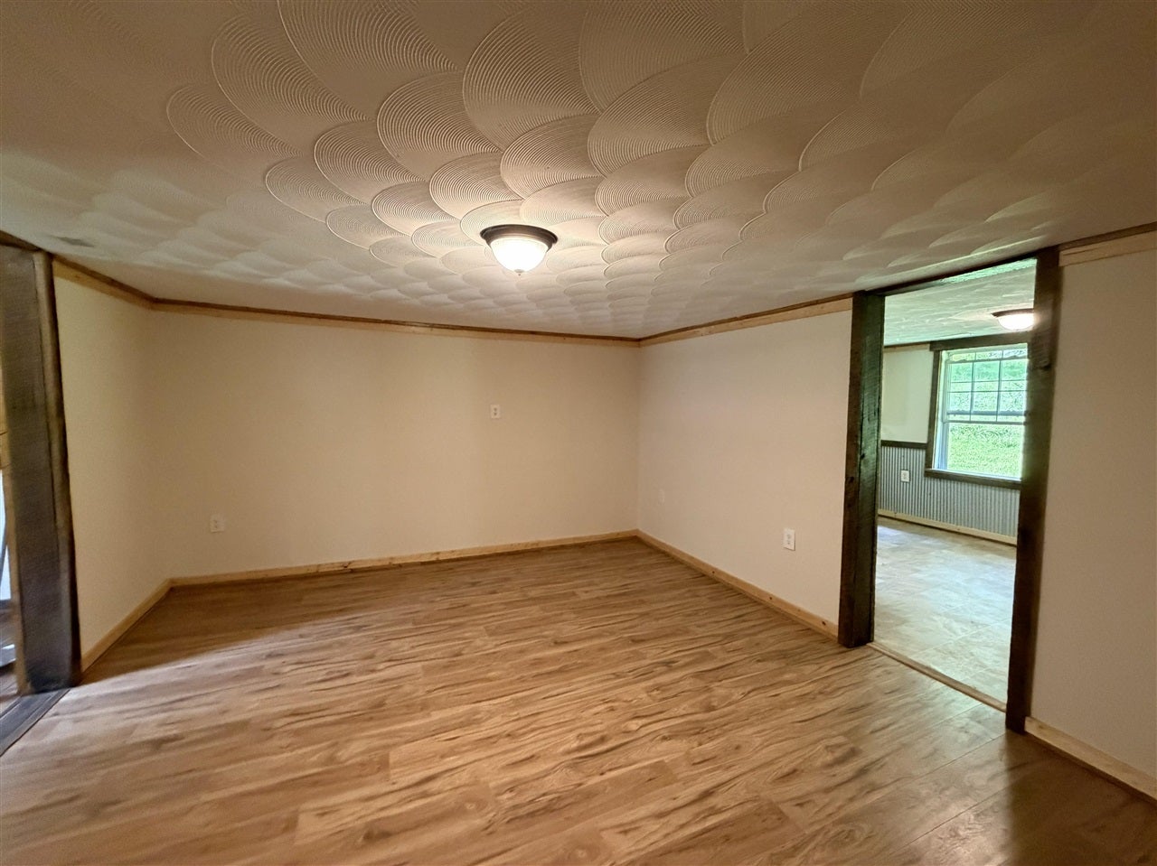 8948 Rochester Road Rochester, KY 42273 - Photo 5 of 20 Gallery Image 5