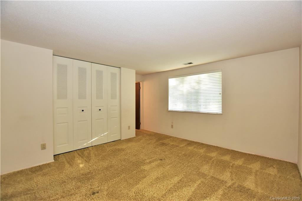 12009 Mapleton Road Charlotte, NC 28273 - Photo 14 of 30