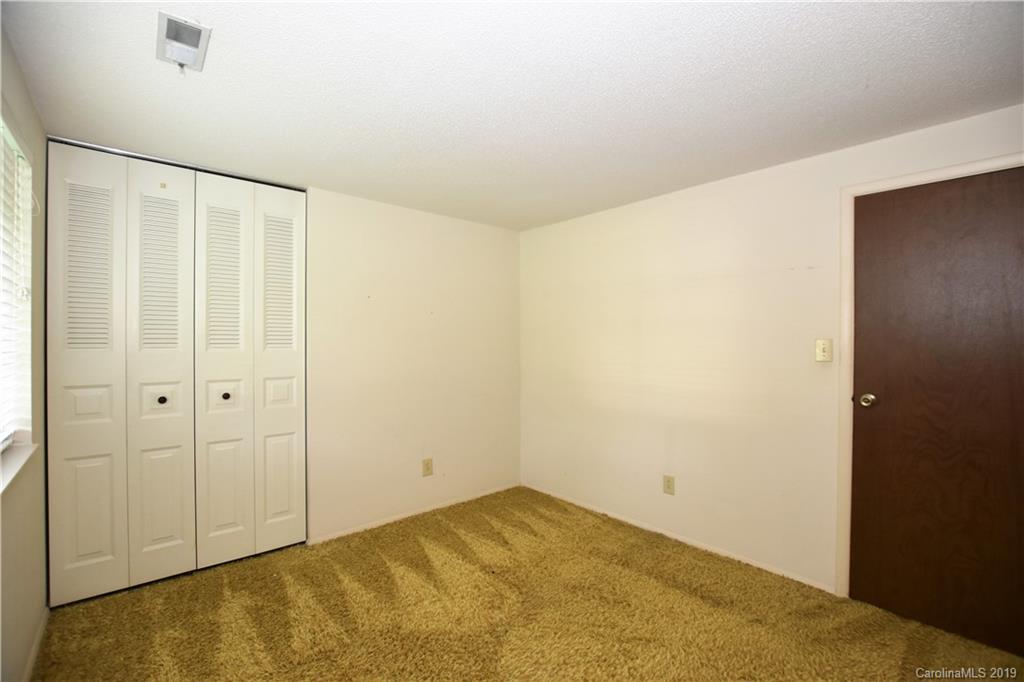 12009 Mapleton Road Charlotte, NC 28273 - Photo 23 of 30