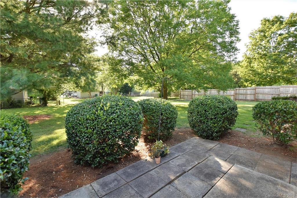 12009 Mapleton Road Charlotte, NC 28273 - Photo 6 of 30