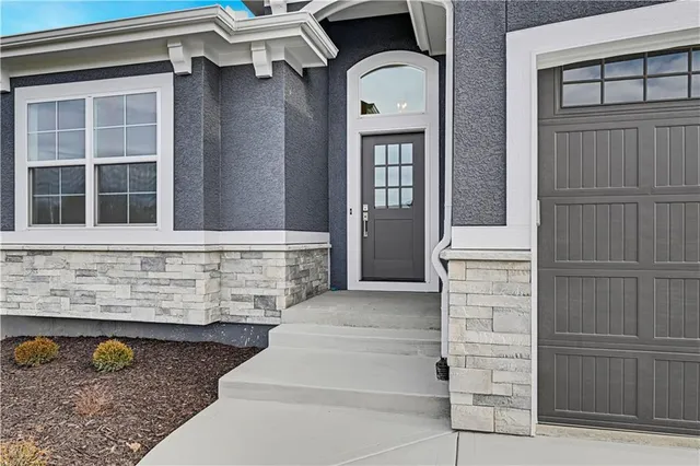 $543,500 | 16167 South Kaw Street, Olathe, KS 66062