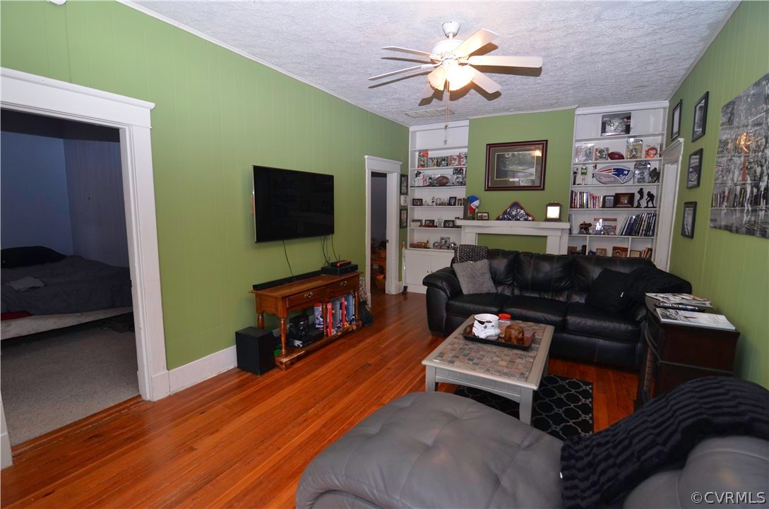 10210 Virginia Road Glen Allen, VA 23060 - Photo 3 of 19 Gallery Image 3