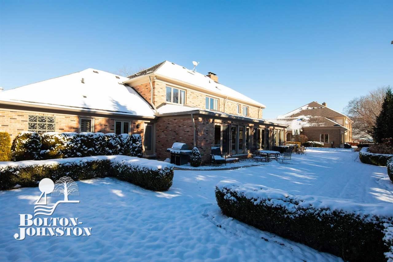 9 Stratton Place Grosse Pointe, MI 48236 - Photo 6 of 68 50063819-5.JPG