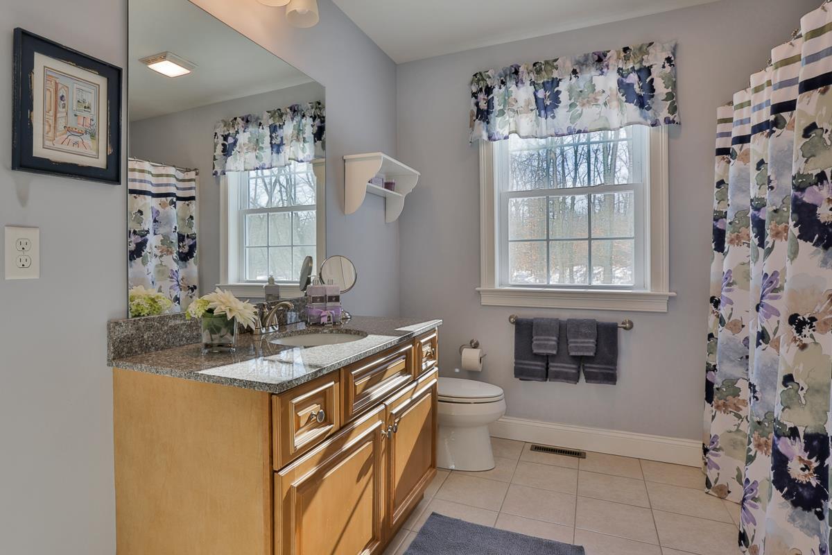 38 Danville Road Kingston, NH 03848 - Photo 20 of 35 Gallery Image 20