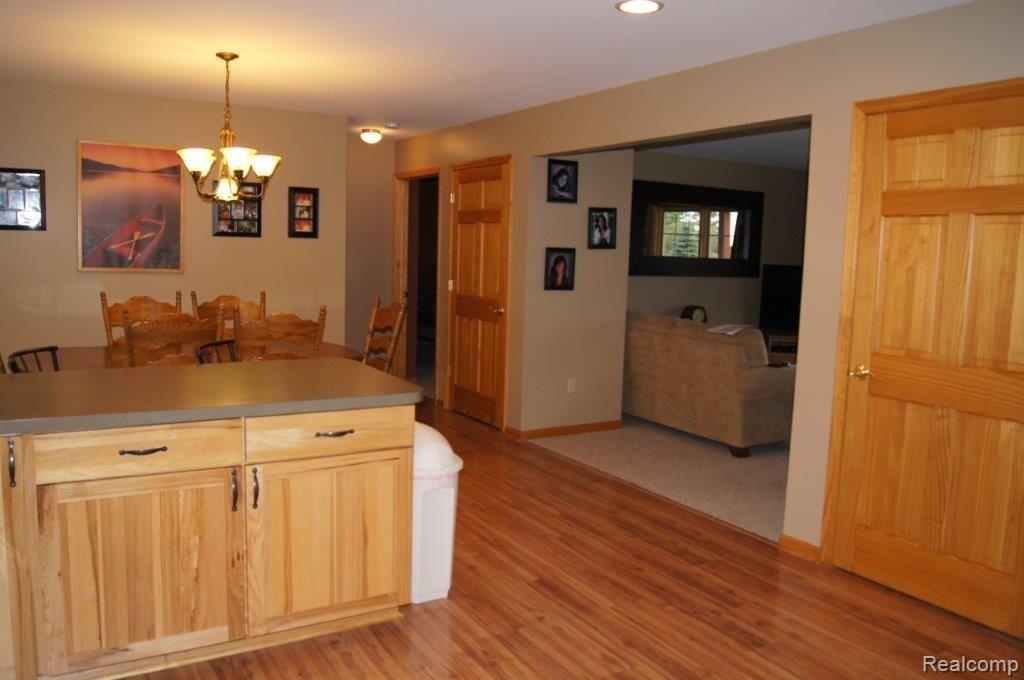 2352 Bullock Road Lapeer, MI 48446 - Photo 5 of 32 2352 Bullock 028.jpg