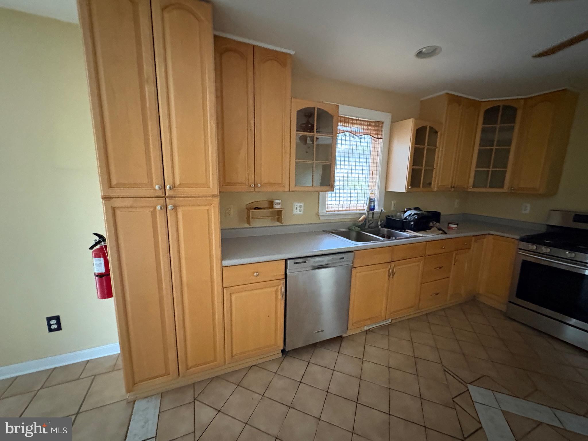 394 Croshaw Road, Unit A Wrightstown, NJ 08562 - Photo 25 of 37 Kitchen
