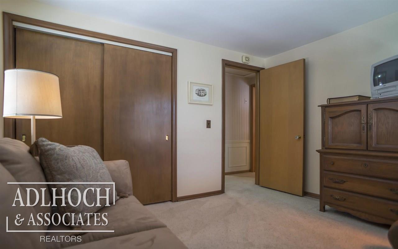 60 Willison Road Grosse Pointe Shores, MI 48236 - Photo 28 of 33