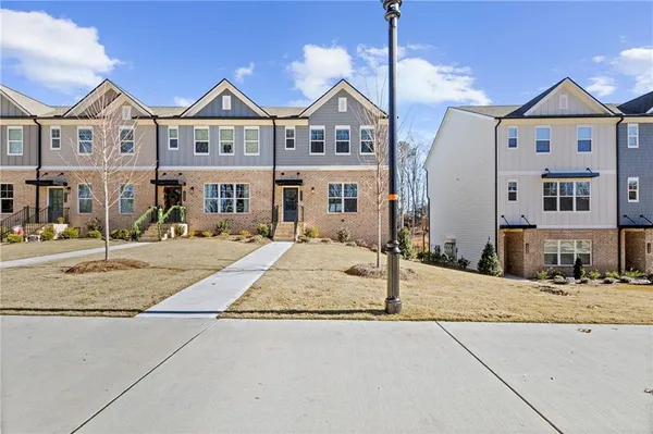 $2,750 | 1230 Ainsworth Alley, Sugar Hill, GA 30518