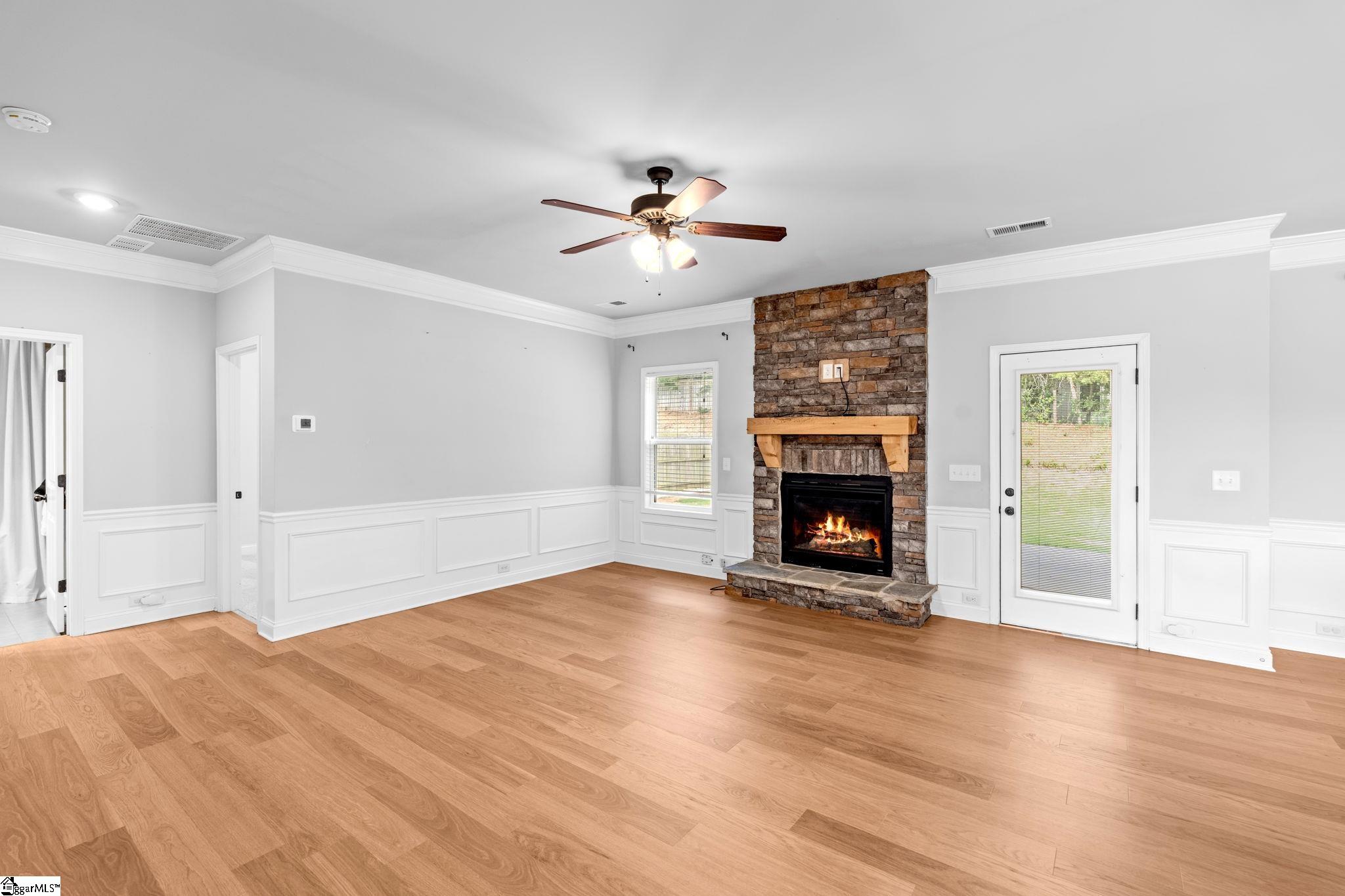 265 Delbourne Lane Greer, SC 29651 - Photo 11 of 47