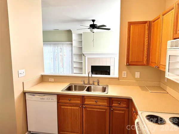 $2,150 | 19425 Booth Bay Court, Cornelius, NC 28031