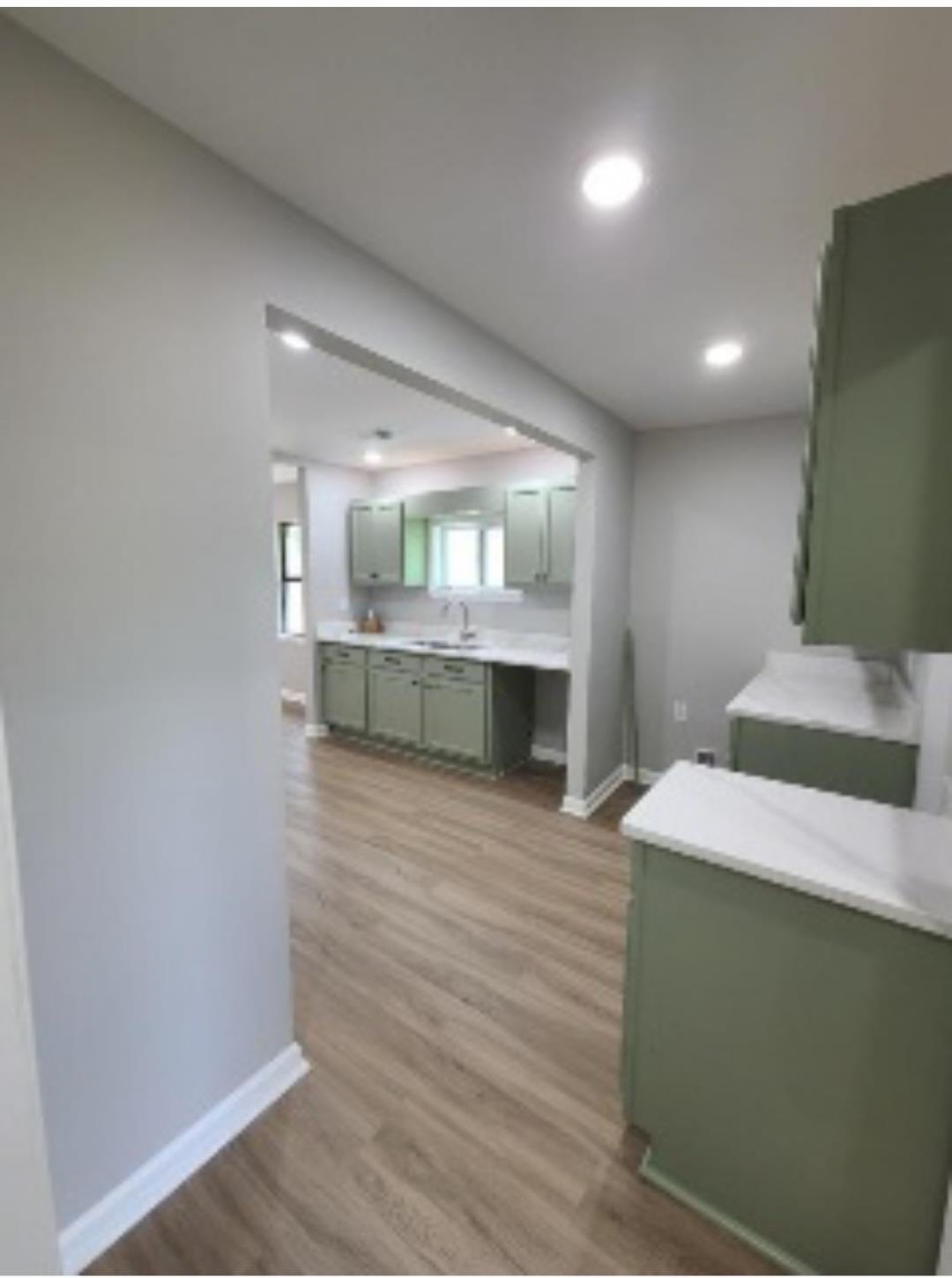1434 Eloise Road Memphis, TN 38106 - Photo 5 of 19 a room with a bed and a fireplace