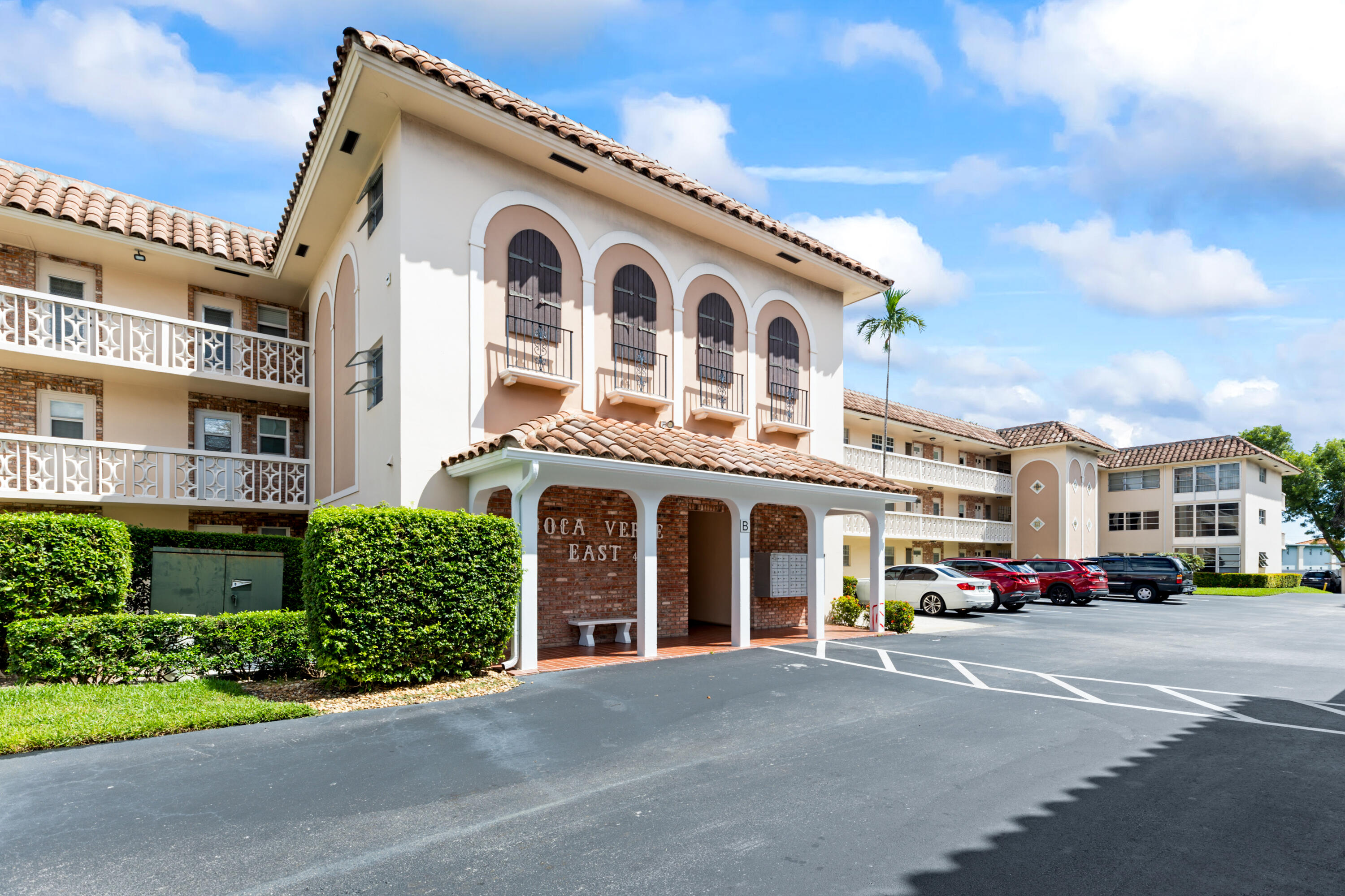 400 Northeast 20th Street, Unit B108 Boca Raton, FL 33431 - Photo 3 of 31 a view of a building with a street