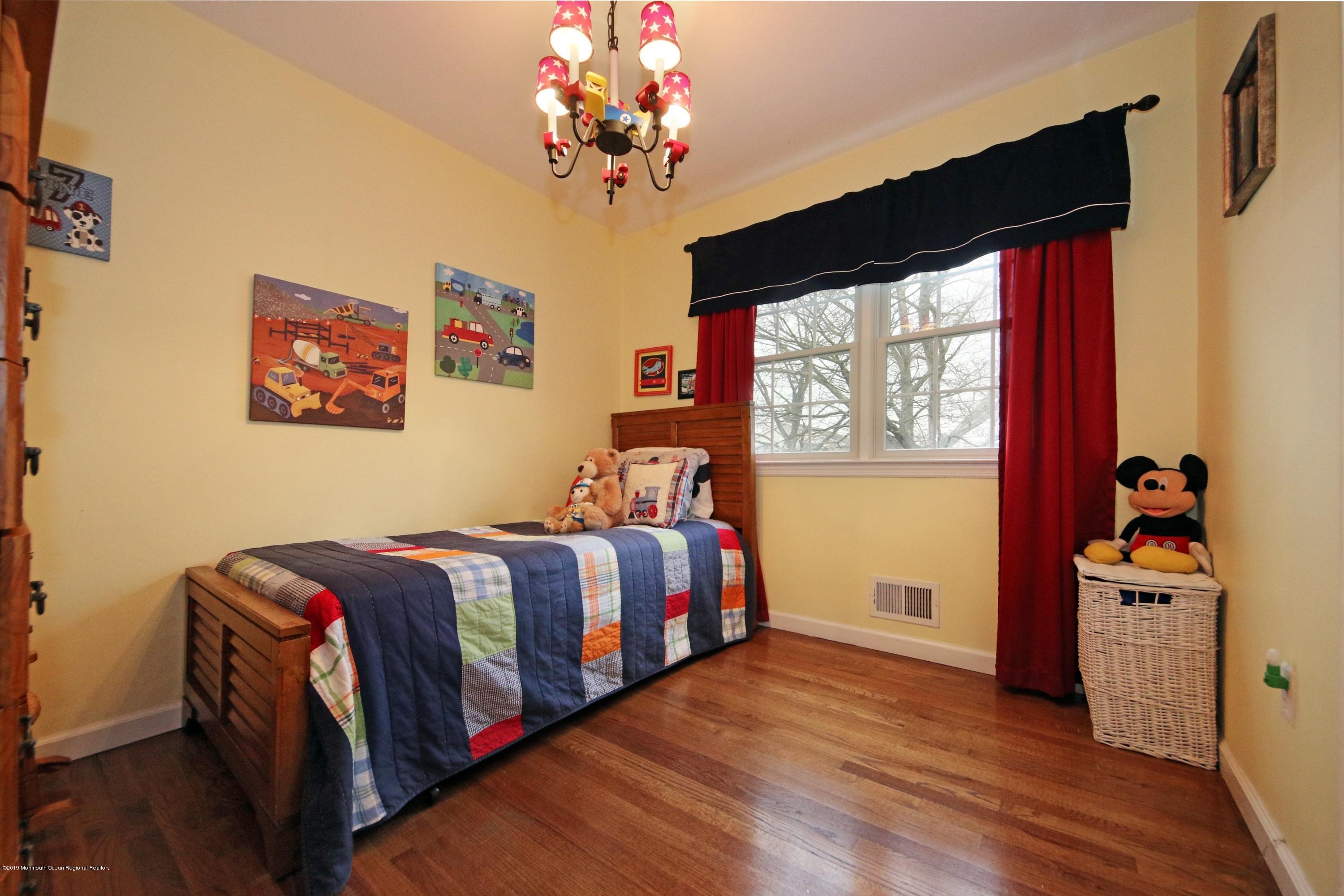 26 Tralee Road Hazlet, NJ 07730 - Photo 11 of 22 IMG_6069a