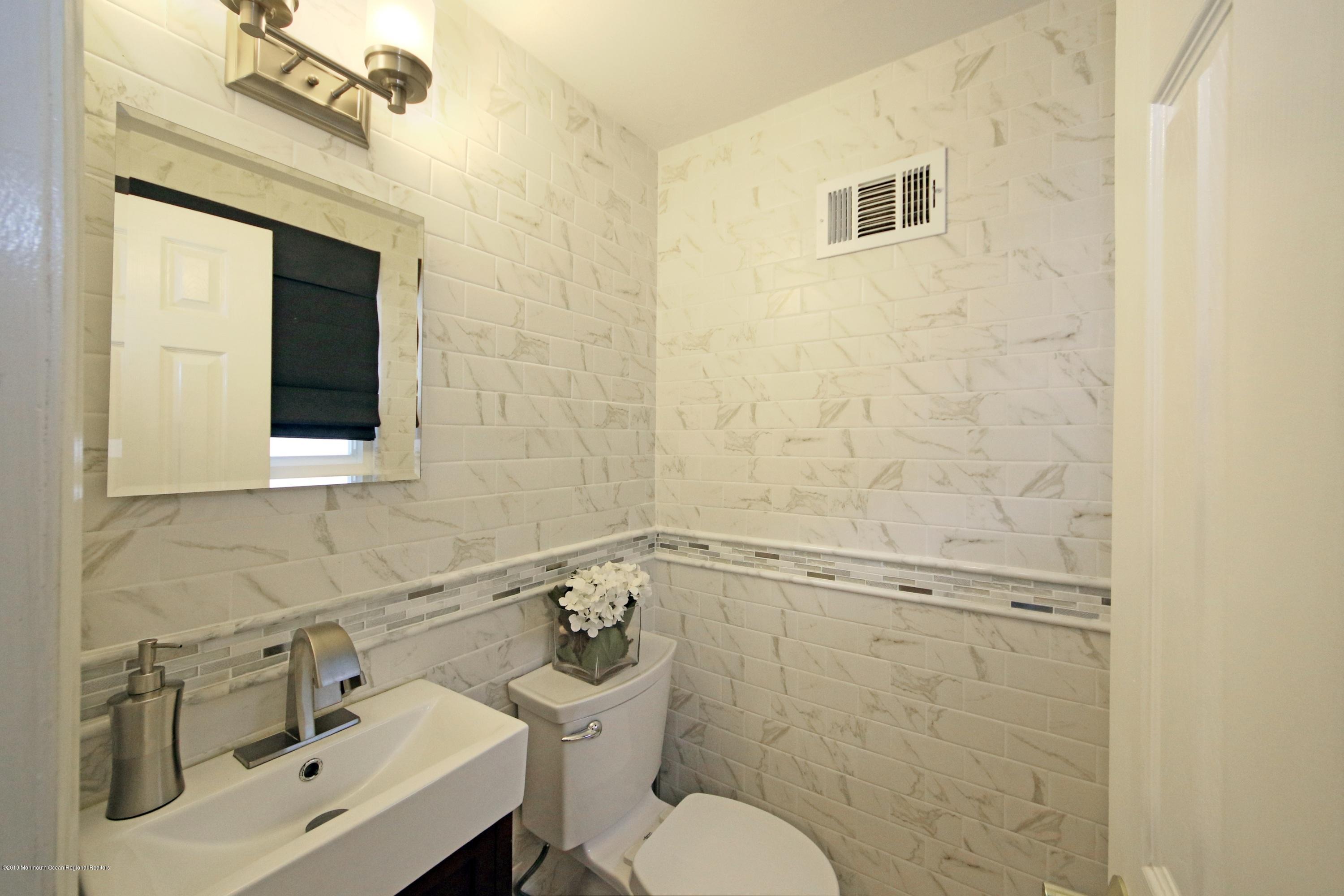 26 Tralee Road Hazlet, NJ 07730 - Photo 16 of 22 IMG_6093a
