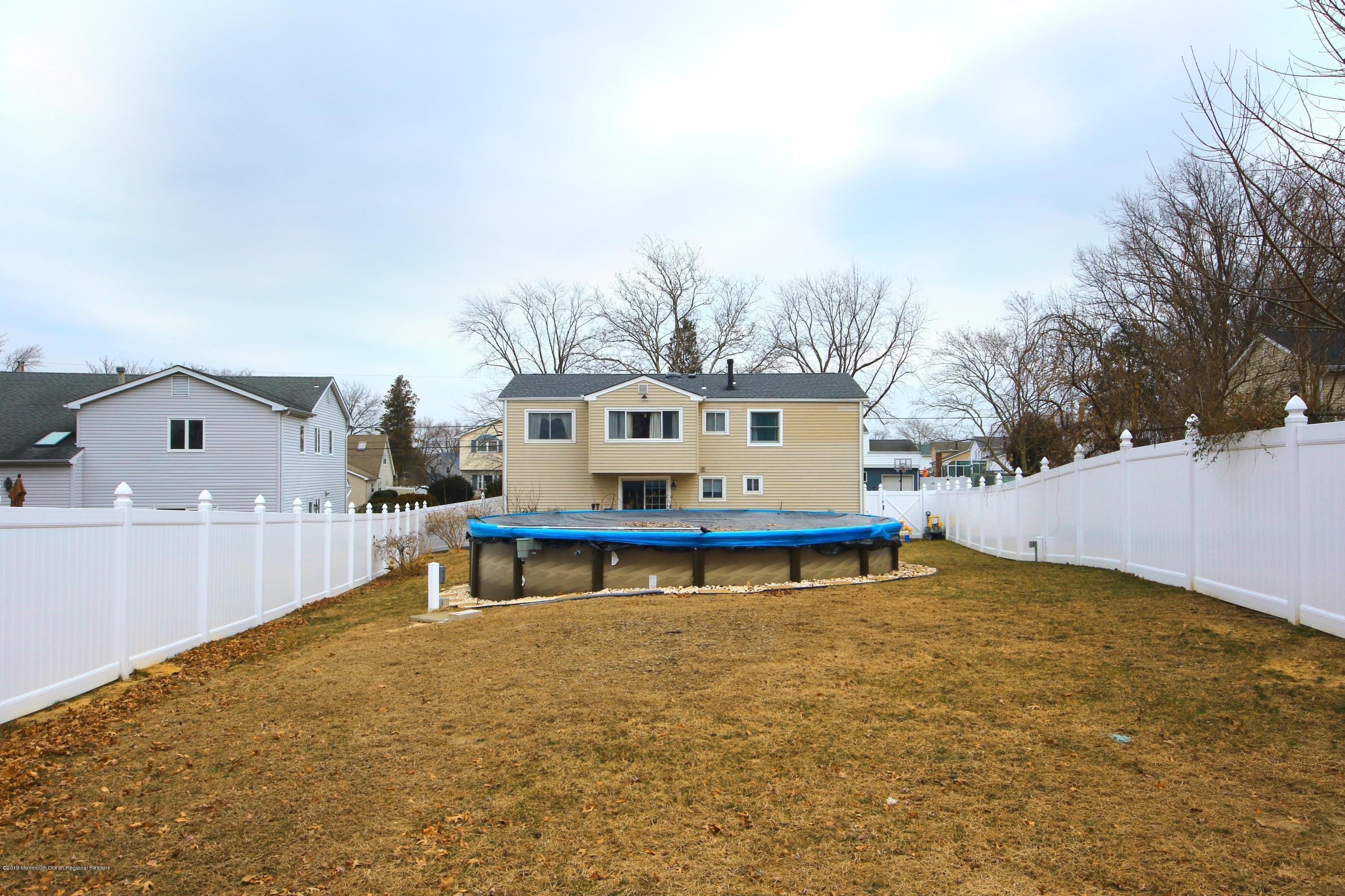 26 Tralee Road Hazlet, NJ 07730 - Photo 21 of 22 Tralee from back