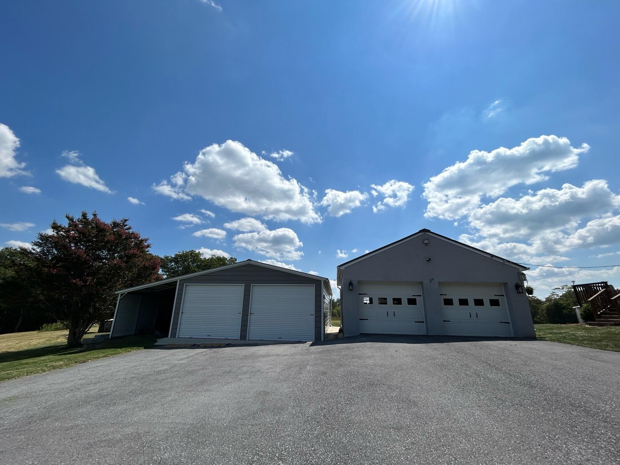 3256 Morgans Mill Road Goodview, VA 24095 - Photo 3 of 20 garage
