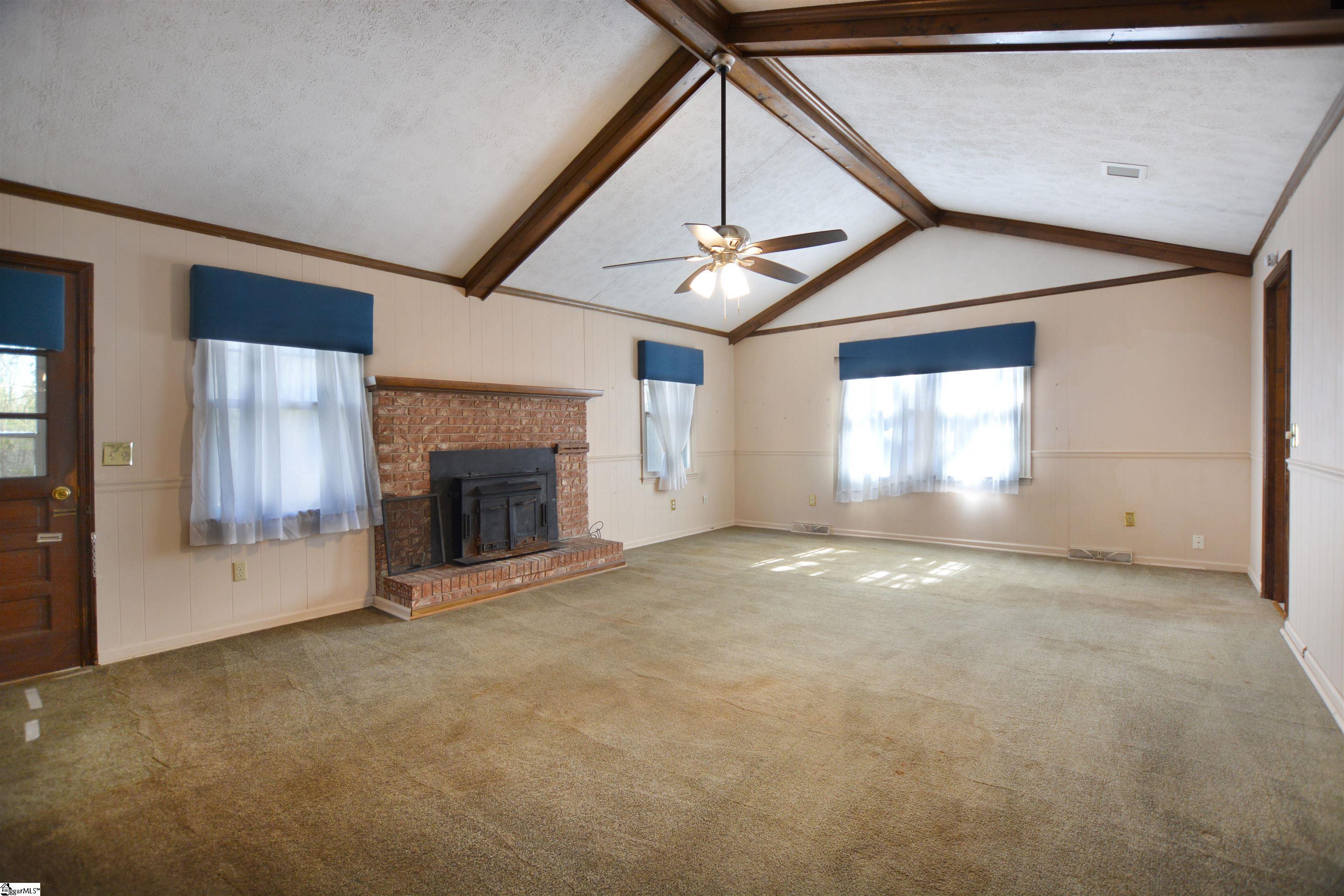 302 Canebreak Lane Simpsonville, SC 29681 - Photo 15 of 43